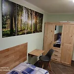 Apartamento Großzügige Am Waldesrand Im Seenland