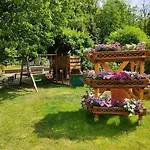 Großzügige Am Waldesrand Im Seenland Apartamento *