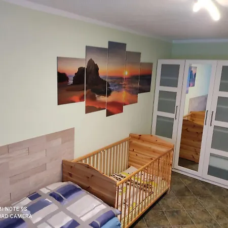 Großzügige Am Waldesrand Im Seenland *