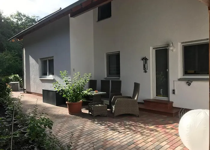 Apartment Grosszuegige Am Waldesrand Im Seenland